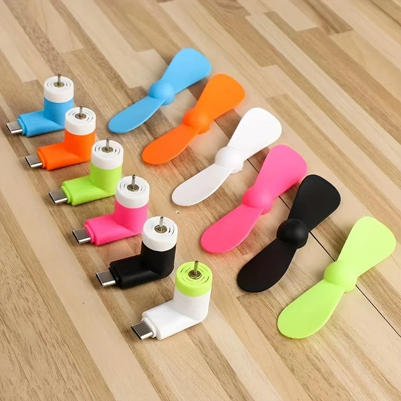 Portable fan for mobile phone